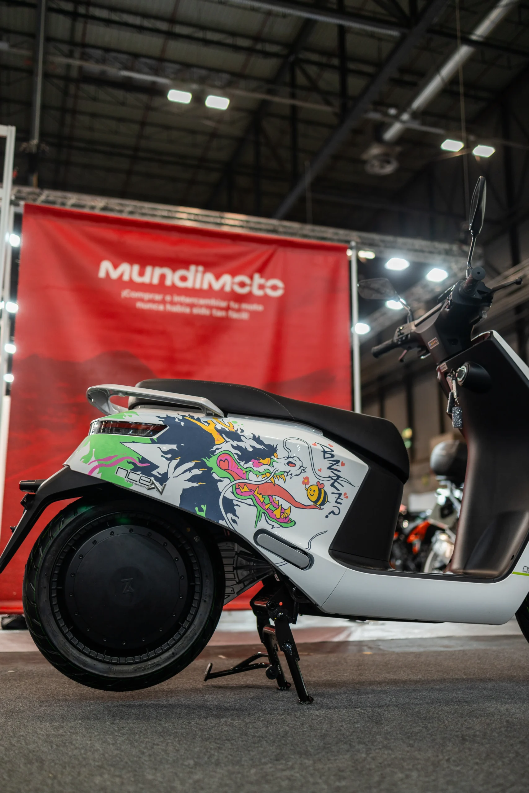 Mundimoto 24 Mundimoto – 11